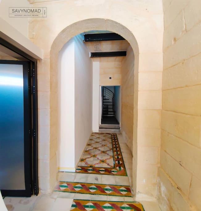 Crew 2 Savynomad Harbour Residences Wow Views Cospicua Bagian luar foto
